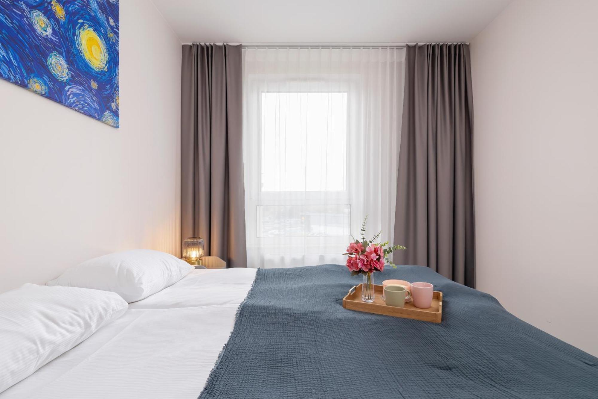 Cozy Apartments Laszkiewicza With Parking By Noclegi Renters Krakow Ngoại thất bức ảnh
