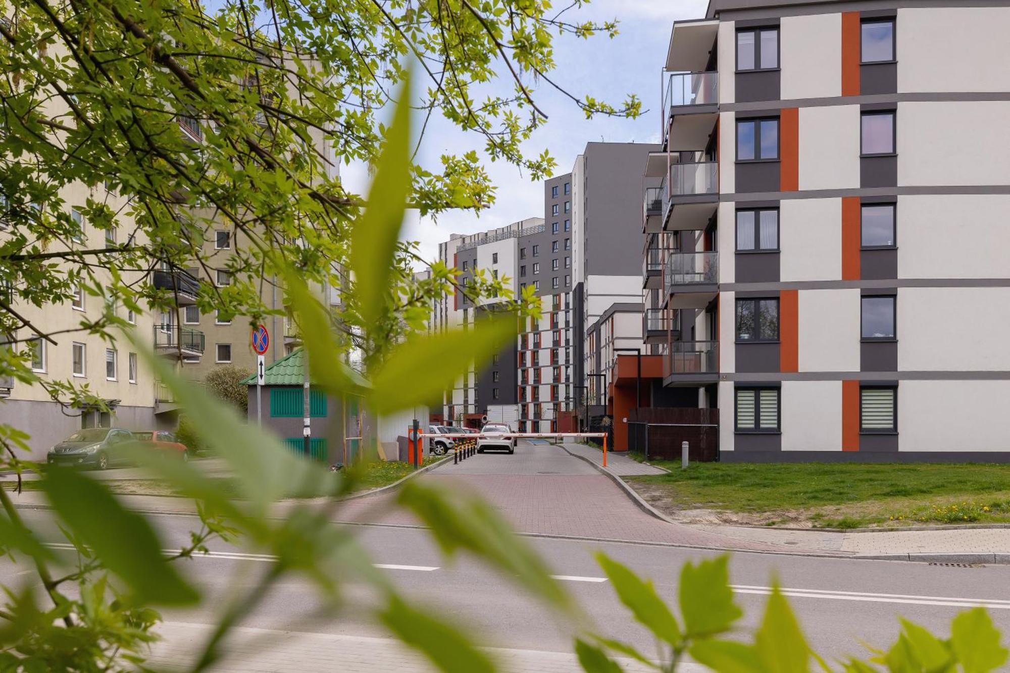 Cozy Apartments Laszkiewicza With Parking By Noclegi Renters Krakow Ngoại thất bức ảnh